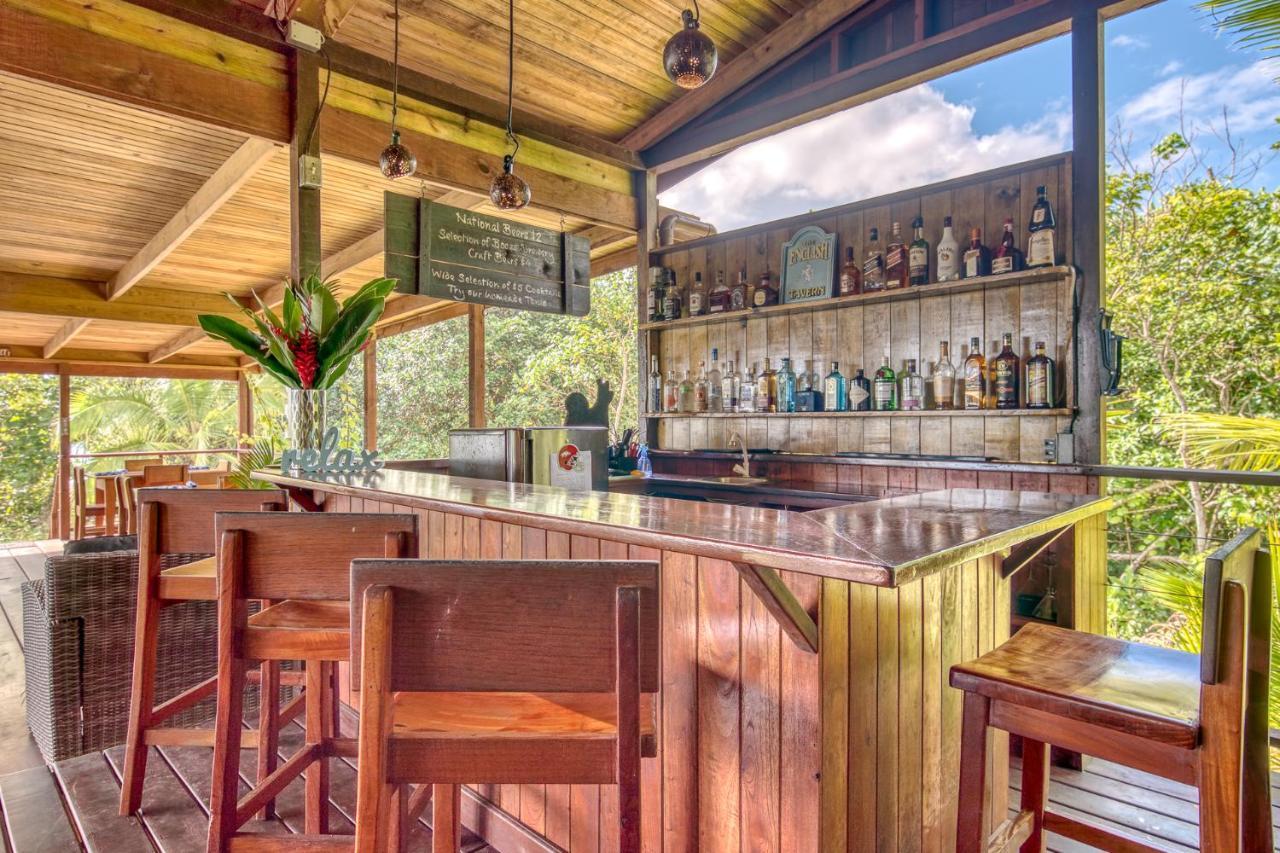 Oasis Bluff Beach Bocas Town Bagian luar foto