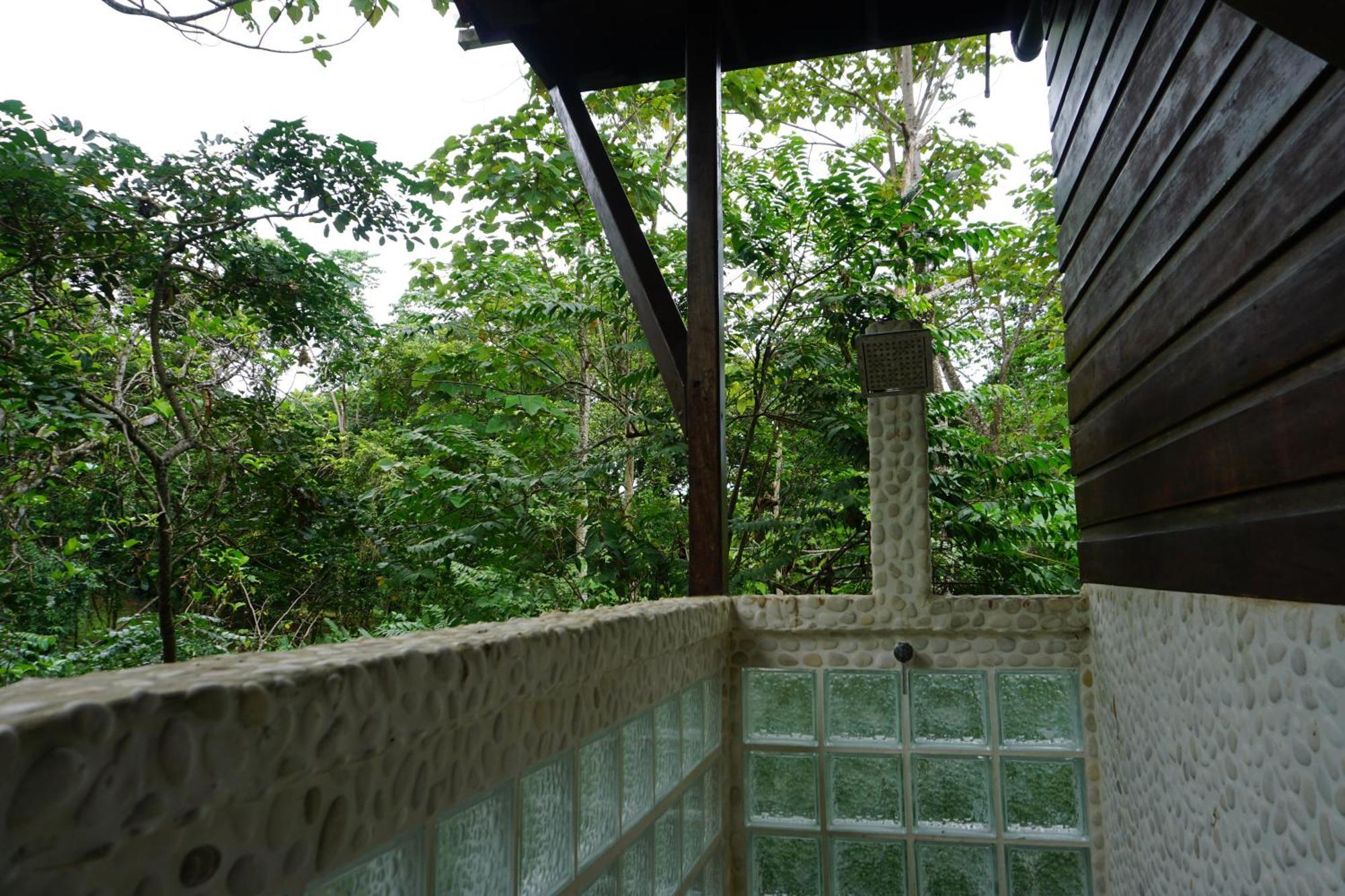 Oasis Bluff Beach Bocas Town Bagian luar foto